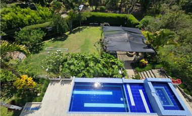 JC- VENTA DE HERMOSA CASA CAMPESTRE
