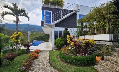 JC- VENTA DE HERMOSA CASA CAMPESTRE