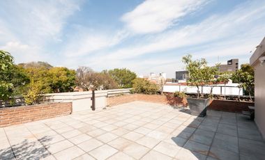 VENTA EDIFICIO RECIÉN REMODELADO EN LA DEL VALLE CENTRO