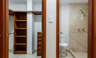VENTA EDIFICIO RECIÉN REMODELADO EN LA DEL VALLE CENTRO