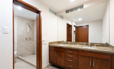 VENTA EDIFICIO RECIÉN REMODELADO EN LA DEL VALLE CENTRO