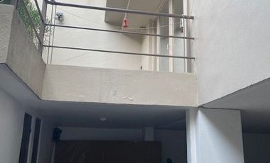 VENTA EDIFICIO RECIÉN REMODELADO EN LA DEL VALLE CENTRO
