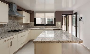 VENTA EDIFICIO RECIÉN REMODELADO EN LA DEL VALLE CENTRO