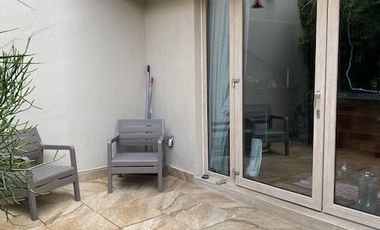 VENTA EDIFICIO RECIÉN REMODELADO EN LA DEL VALLE CENTRO