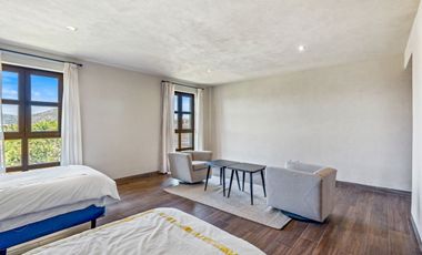Casa de Lujo con Cava, Jacuzzi, Sauna y Terraza: Viñedos San Miguel