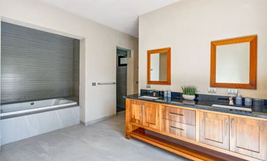 Casa de Lujo con Cava, Jacuzzi, Sauna y Terraza: Viñedos San Miguel