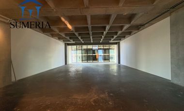 Oficina de lujo en renta en Torre Quórum D1 con vista