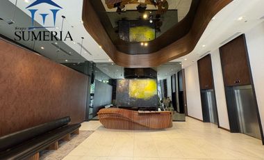 Oficina de lujo en renta en Torre Quórum D1 con vista