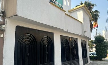 CASA EN RENTA, Circuito Dramaturgos, SATELITE
