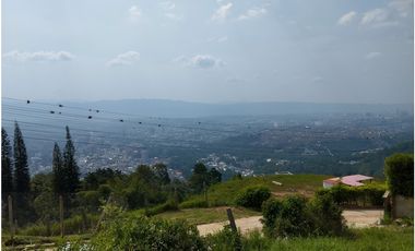 SE VENDEN LOTES EN CONJUNTO CERRADO EN FLORIDABLANCA SANTANDER