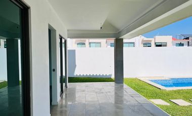Casa Comercial en Lomas de Jiutepec Jiutepec - ROQ-1258-Cc
