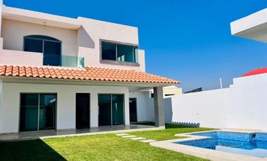 Casa Comercial en Lomas de Jiutepec Jiutepec - ROQ-1258-Cc