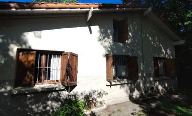 CASA EN PH  3 AMB  UNAMUN0 2406  GROSELLAR