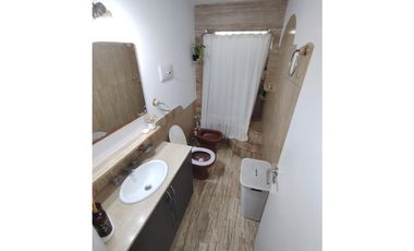 CASA EN PH  3 AMB  UNAMUN0 2406  GROSELLAR