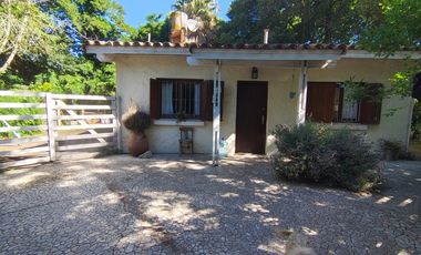 CASA EN PH  3 AMB  UNAMUN0 2406  GROSELLAR