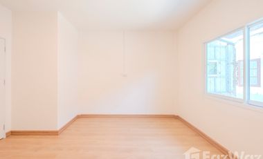 2 Bedrooms Townhouse for sale at Air Villa Village