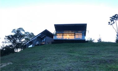 Venta o Arriendo de Casa Campestre en el Retiro