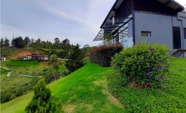 Venta o Arriendo de Casa Campestre en el Retiro