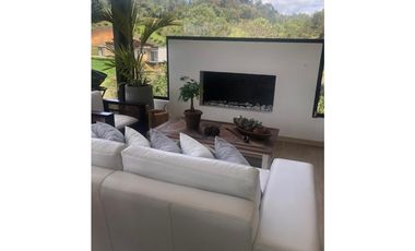 Venta o Arriendo de Casa Campestre en el Retiro