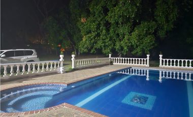 HERMOSA FINCA SANTA DE ANTIOQUIA VIA BOLOMBOLO PLANA