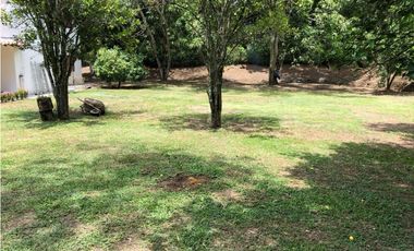 HERMOSA FINCA SANTA DE ANTIOQUIA VIA BOLOMBOLO PLANA