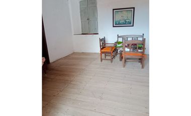 CASA URBANA EN SANTO DOMINGO