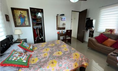 CASA DE TRES NIVELES EN MARINILLA, SECTOR EL HATO