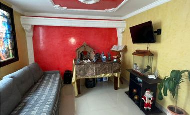 CASA DE TRES NIVELES EN MARINILLA, SECTOR EL HATO