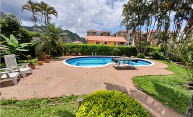 Vendo Casa Campestre en La Vega Cundinamarca.