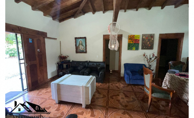 CASA CAMPESTRE EN SAN VICENTE, VEREDA LA COMPAÑA