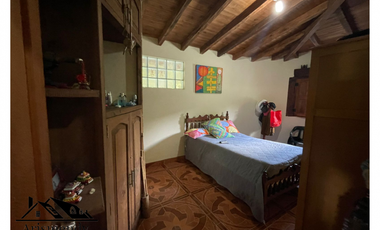 CASA CAMPESTRE EN SAN VICENTE, VEREDA LA COMPAÑA
