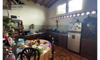 CASA CAMPESTRE EN SAN VICENTE, VEREDA LA COMPAÑA