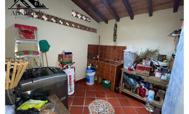 CASA CAMPESTRE EN SAN VICENTE, VEREDA LA COMPAÑA