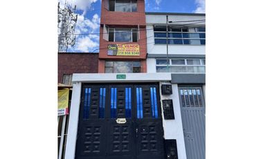 SE ARRIENDA CASA EN BARRIO CARVAJAL