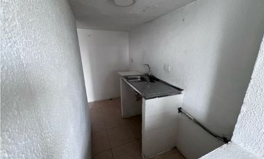 SE ARRIENDA CASA EN BARRIO CARVAJAL