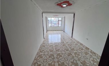 SE ARRIENDA CASA EN BARRIO CARVAJAL