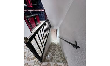 SE ARRIENDA CASA EN BARRIO CARVAJAL