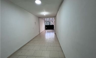 SE ARRIENDA CASA EN BARRIO CARVAJAL