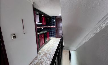 SE ARRIENDA CASA EN BARRIO CARVAJAL