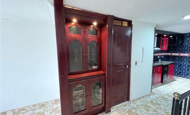 SE ARRIENDA CASA EN BARRIO CARVAJAL
