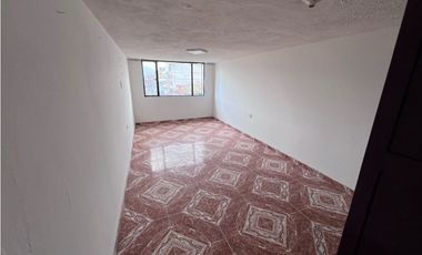 SE ARRIENDA CASA EN BARRIO CARVAJAL