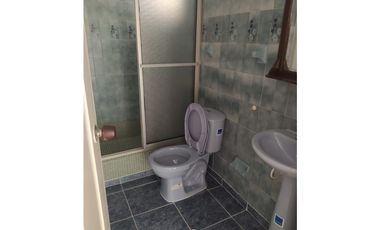 se vende apartamento  la floresta