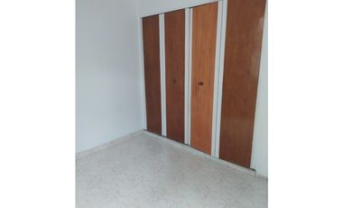 se vende apartamento  la floresta