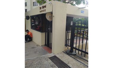 se vende apartamento  la floresta