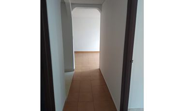 se vende apartamento  la floresta