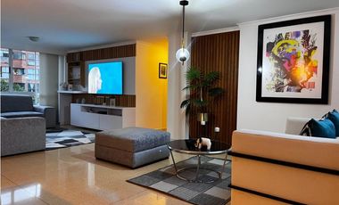 Amoblado HERMOSO Apartamento en Oviedo - Medellín