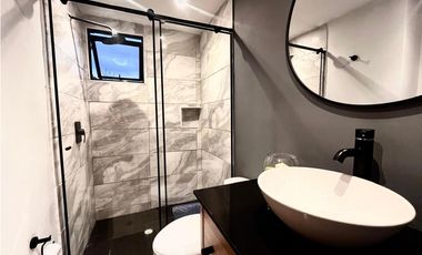 Amoblado HERMOSO Apartamento en Oviedo - Medellín