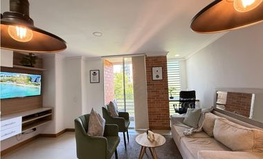 Amoblado Hermoso Estudio Habitación Independiente Laureles - Medellin