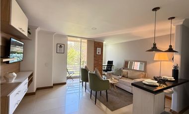 Amoblado Hermoso Estudio Habitación Independiente Laureles - Medellin