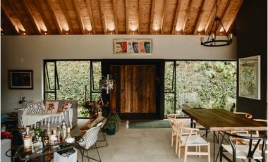 Venta casa cerca a Eafit Sector La Lorena